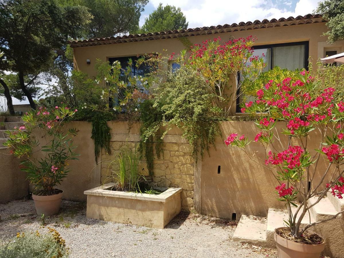 La Maison De Charlie Vaugines Exterior photo